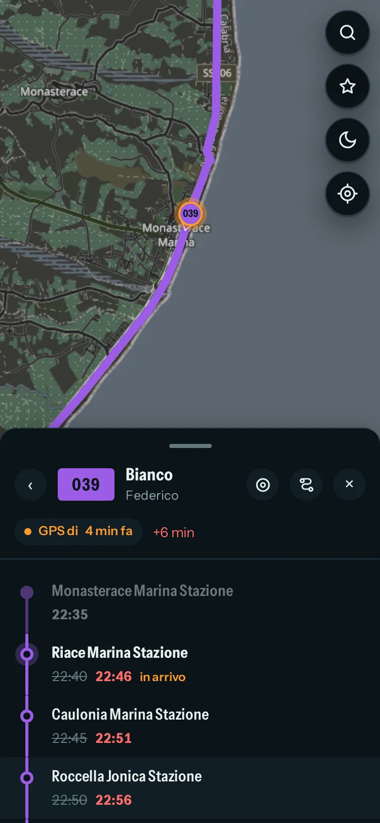 Il dettaglio di una corsa: la linea sulla mappa, le fermate successive e il ritardo